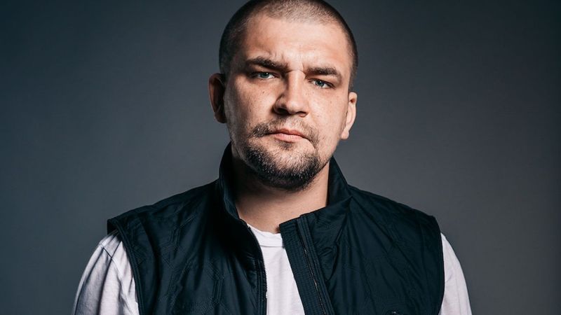 СБУ запретила въезд в Украину российскому рэперу Басте